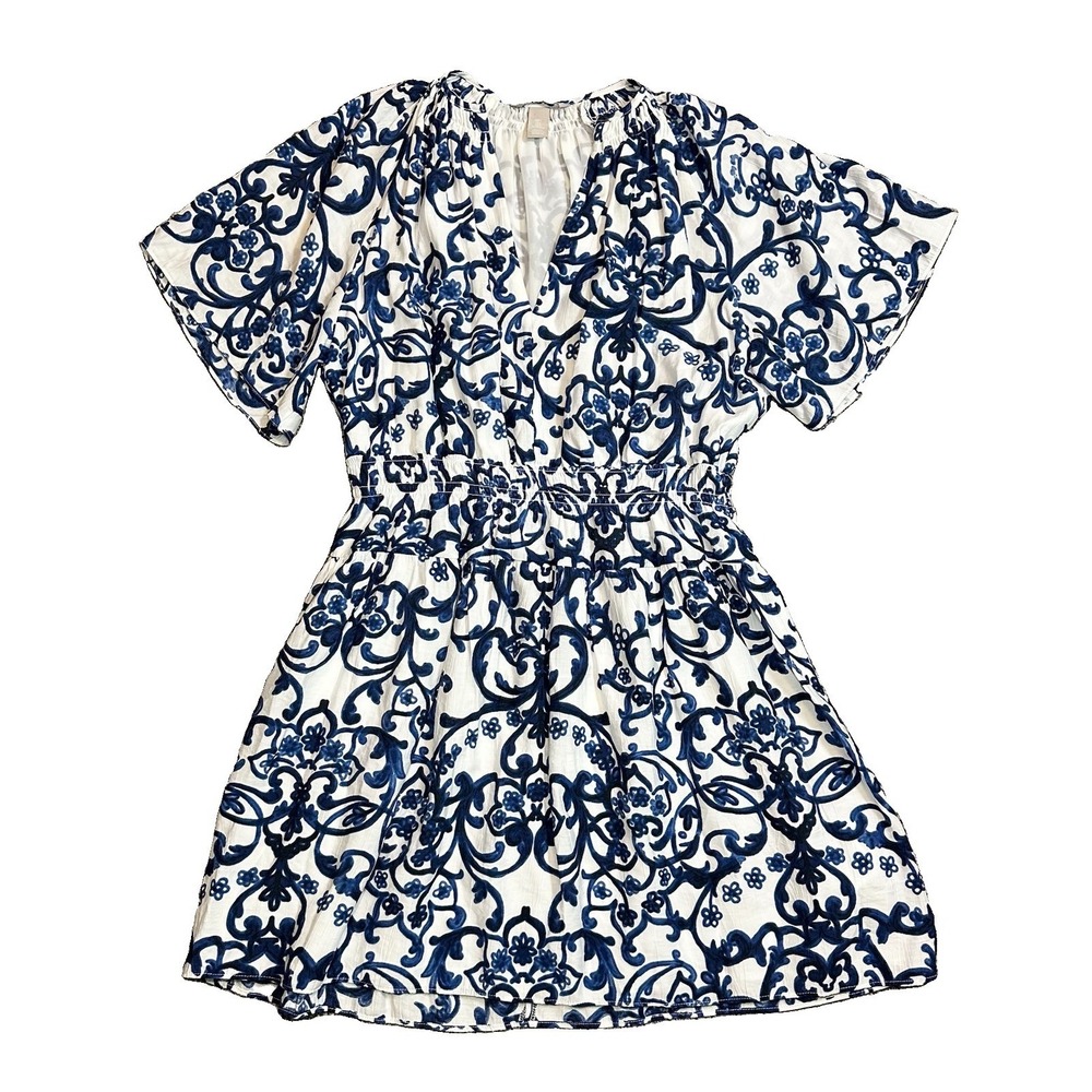 H&M Women's LARGE Blue & White Smocked Floral V Neck Flutter Sleeve Boho Dress